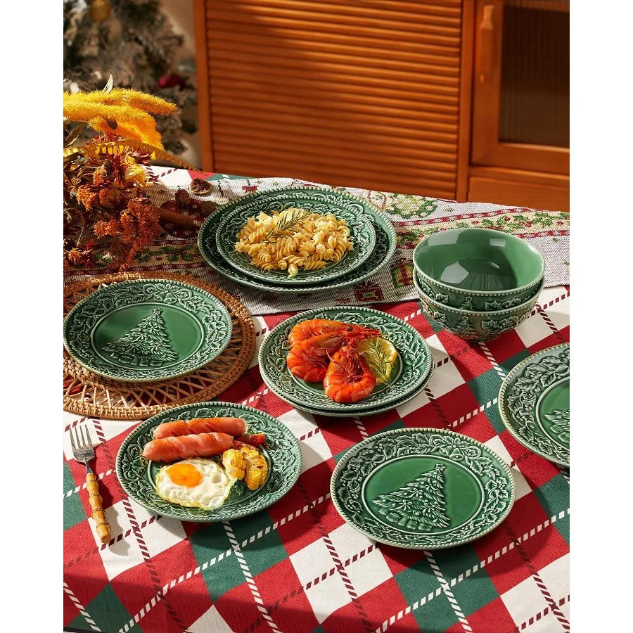 High-Concerned Ceramic Christmas Tree Salad Plates Set For Holidays